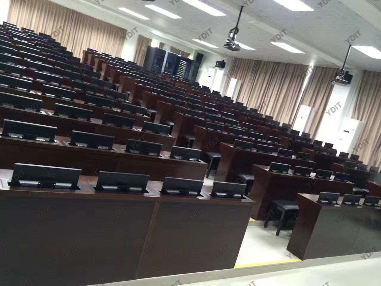 electronic table card