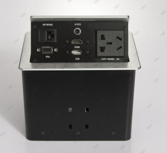 Multimedia socket