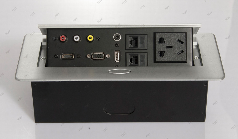 Desktop socket